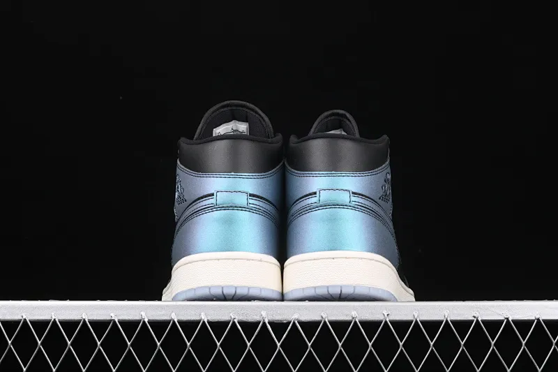 All categories Air Jordan Jordan series basketball shoes Air Jordan 1 Mid Air Jordan 1 Mid AJ1 Joe 1 mid-top series basketball shoes BQ6472-009